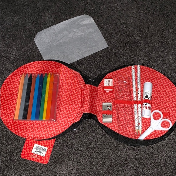 Mickey and Minnie Mouse Stationery Bundle Set - Picture 5 of 7